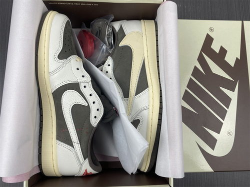 Travis Scott x Air Jordan 1 ” Reverse Mocha ” TS