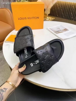 LV Slippers Women(AAA)-022