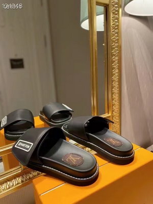 LV Slippers(AAA)-065
