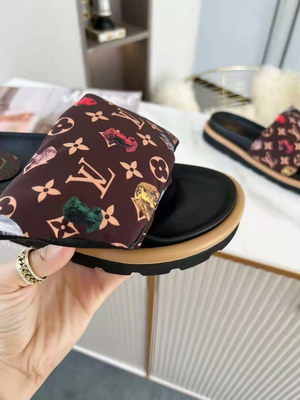 LV Slippers(AAA)-066