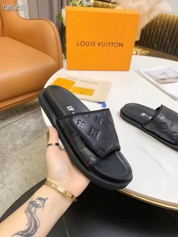 LV Slippers Women(AAA)-022