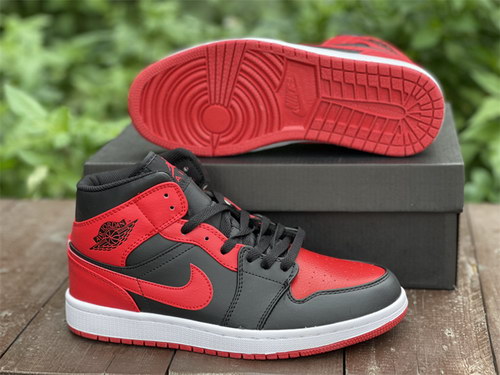 Air Jordan 1 Mid-055
