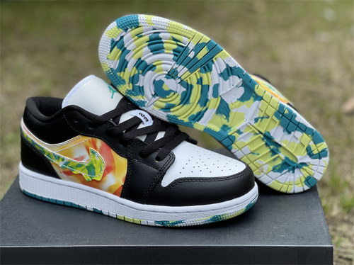 AIR JORDAN 1 LOW SE-002