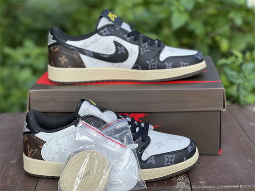 Air Jordan 1 Low-024