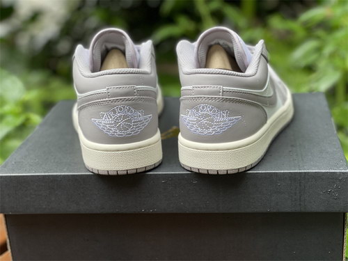 Air Jordan 1 Low Vintage Grey