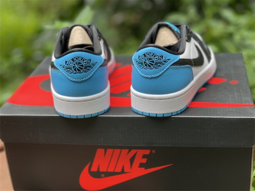 Air Jordan 1 Low OG “UNC”