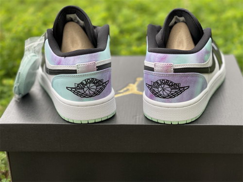 Air Jordan 1 Low-018