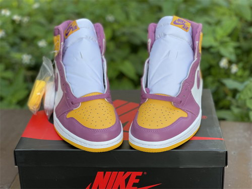 Air Jordan 1 High OG “Brotherhood”