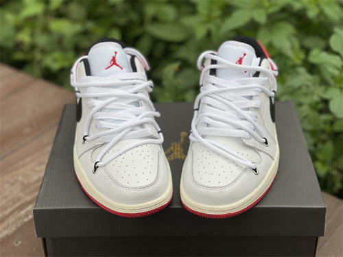 Air Jordan 1 Low-029