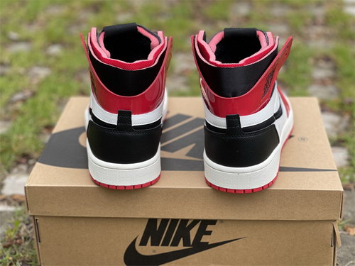 Air Jordan 1 Zoom CMFT “Bulls”