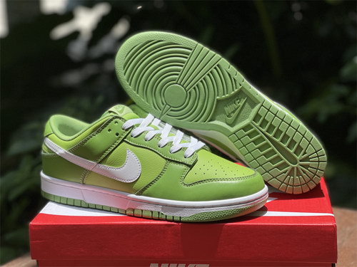 Nike Dunk Low “Kermit”