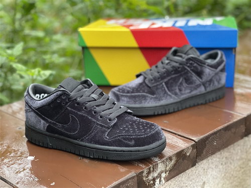 Dover Street Market x Nike Dunk Low “Triple Black”