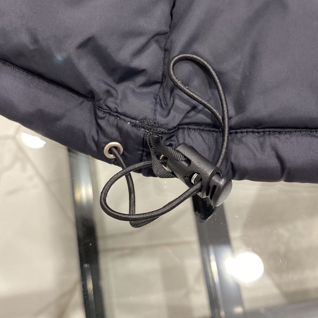 The North Face Vest Coat-002