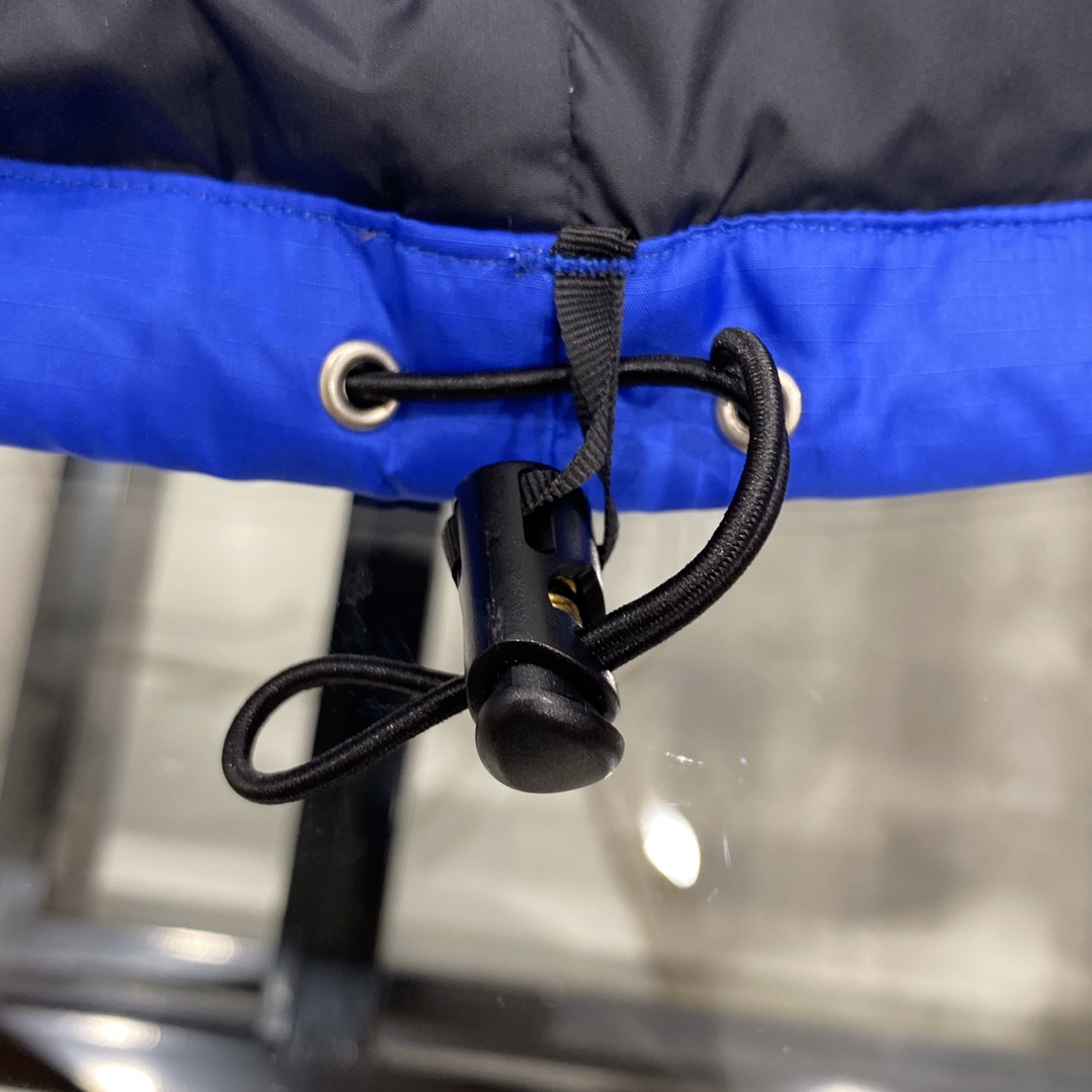 The North Face Vest Coat-001
