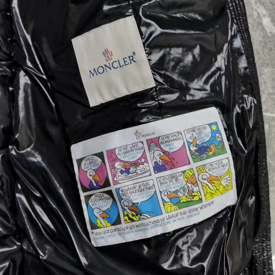 Moncler Coat(W)-009