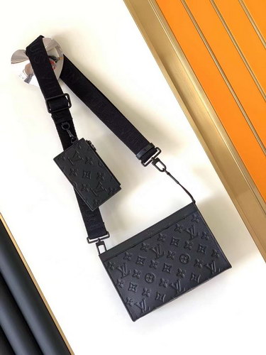 LV Handbags AAA(Men)-075