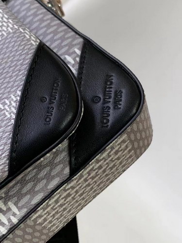 LV Handbags AAA(Men)-082