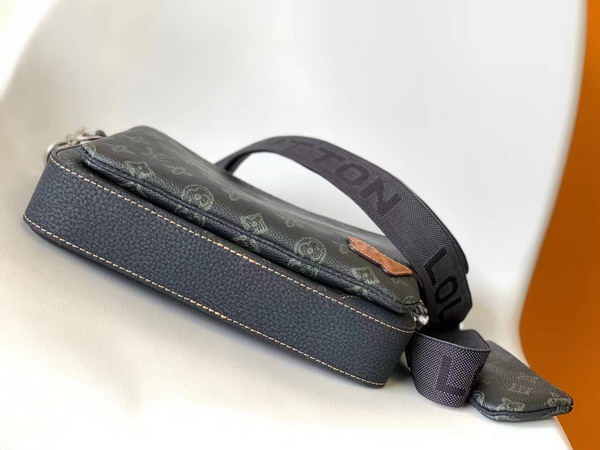 LV Handbags AAA(Men)-090