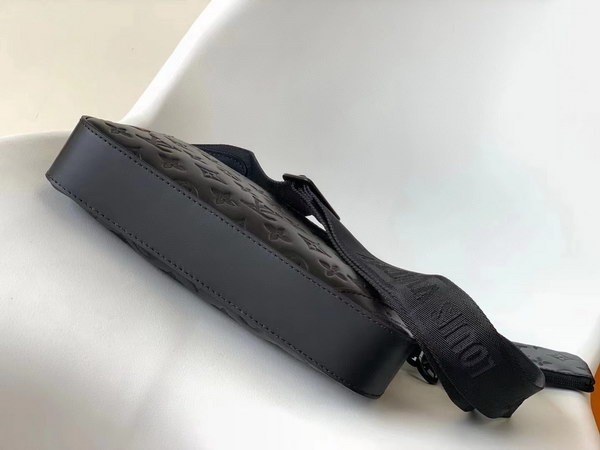 LV Handbags AAA(Men)-085