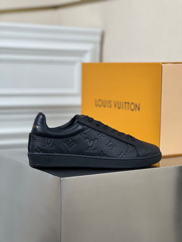 LV Shoes(AAA)-798