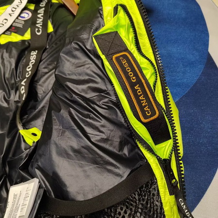 Can*a Go*e coat (2252)-215