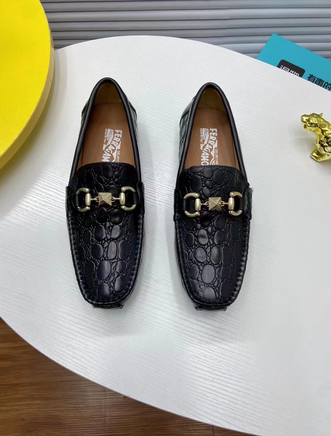 Ferragamo Shoes(AAA)-005