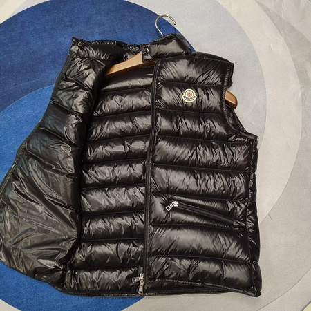 Moncler Vest Coat-024A