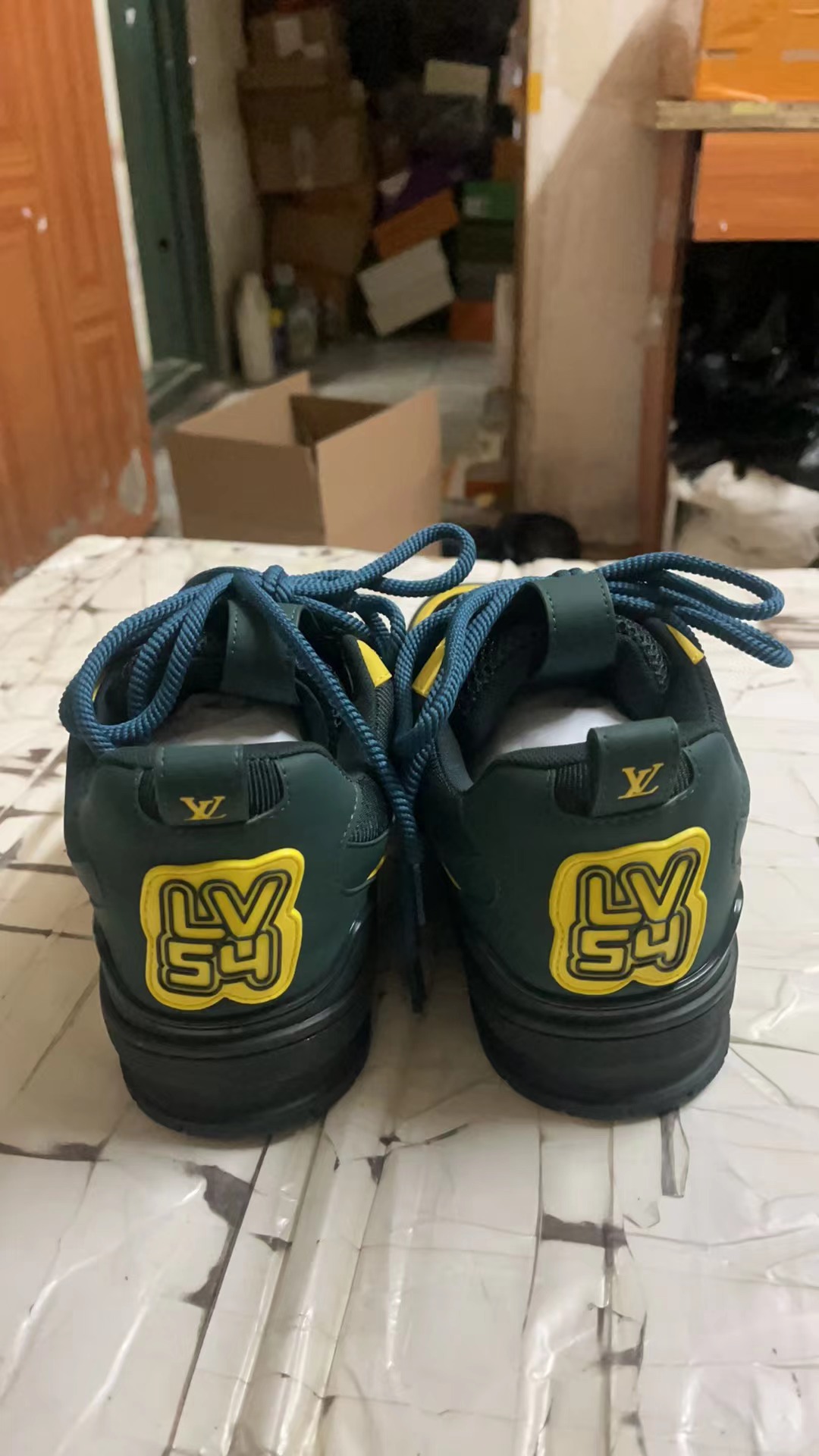 LV Shoes(AAA)-936