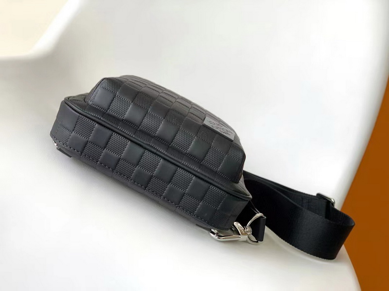 LV Handbags AAA(Men)-114