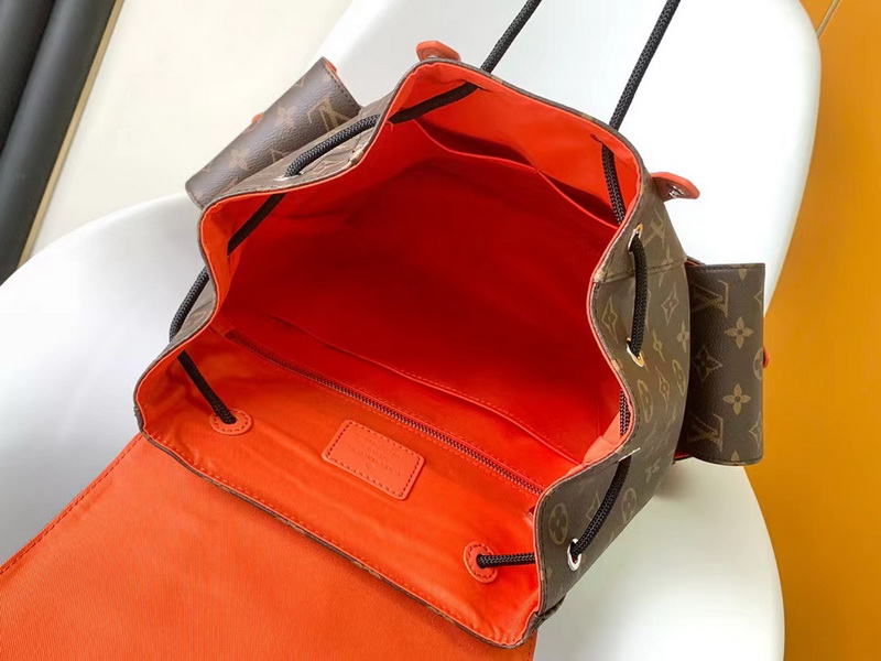 LV Backpack(AAAA)-092