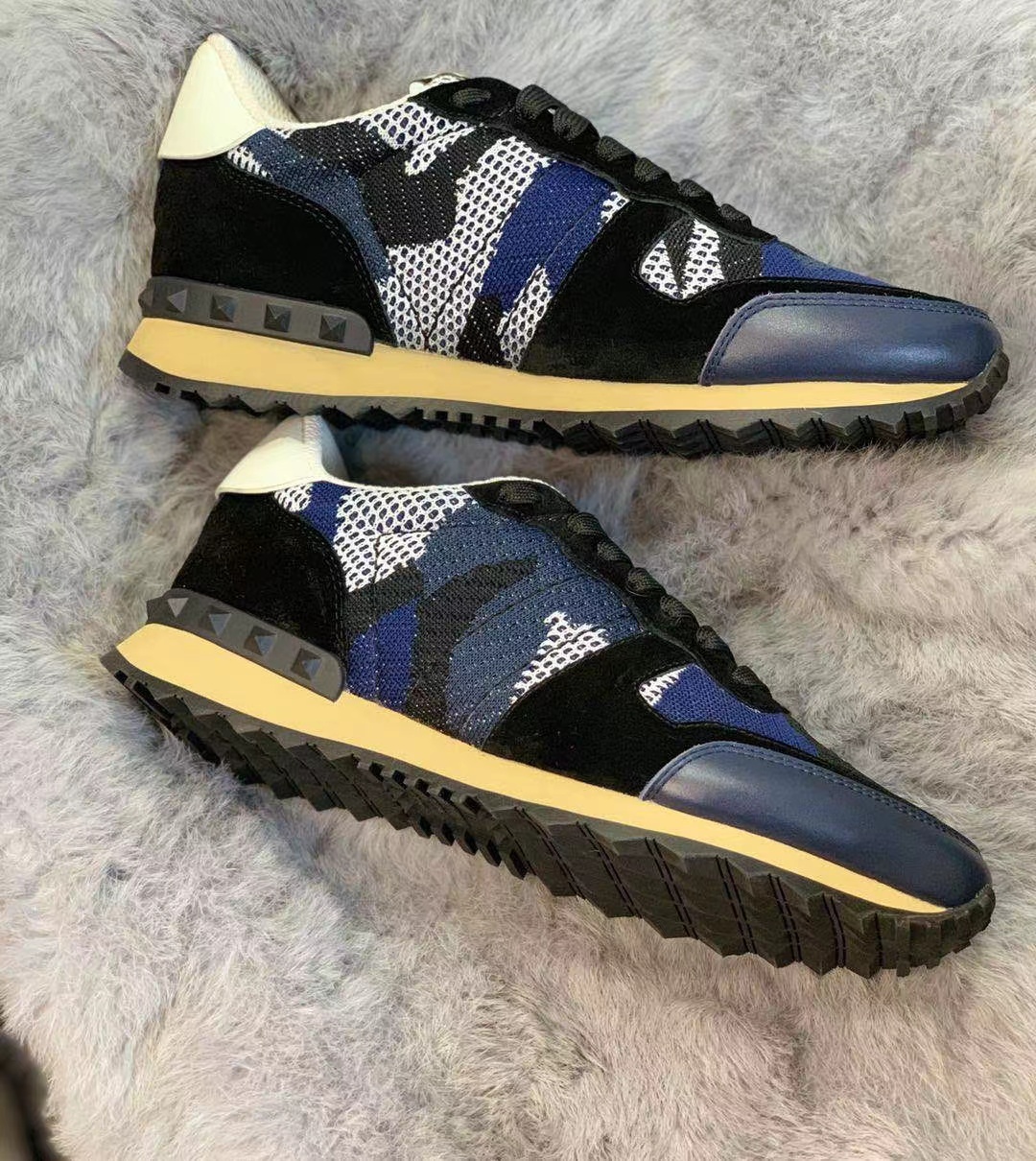 Valentino Shoes(AAA)-212