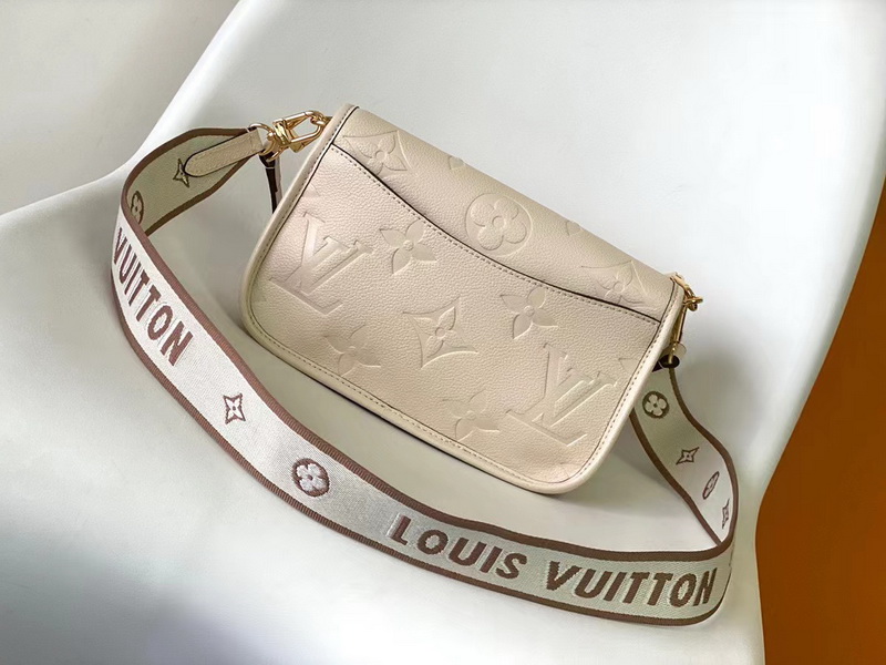 LV Handbags AAA(Women)-175