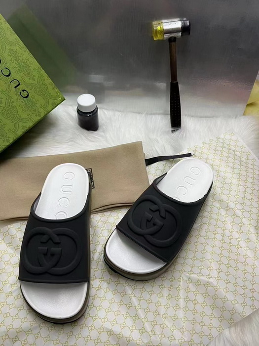 G*u*i slippers(aaa)-445