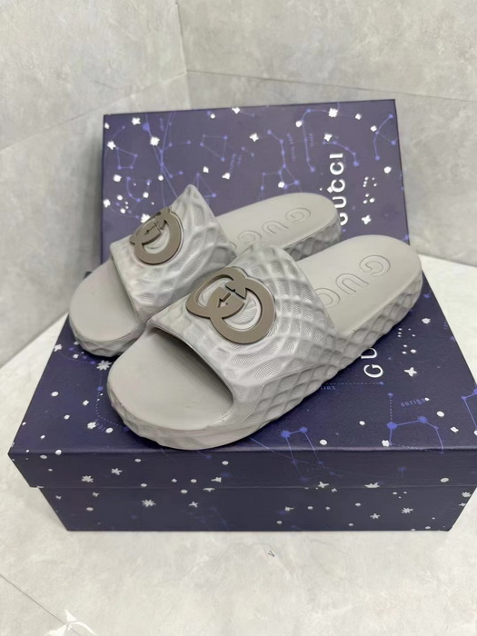 G*u*i slippers(aaa)-458