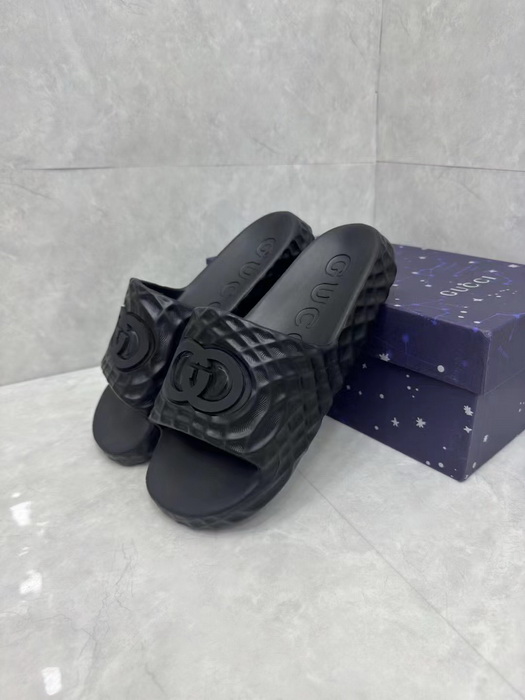 G*u*i slippers(aaa)-457