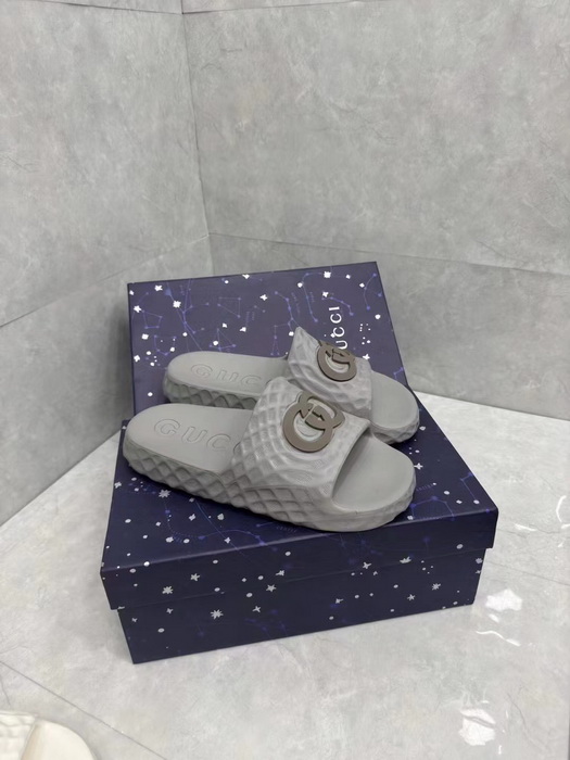 G*u*i slippers(aaa)-458