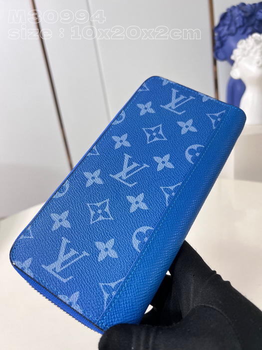 LV Wallets AAA(Men)-048