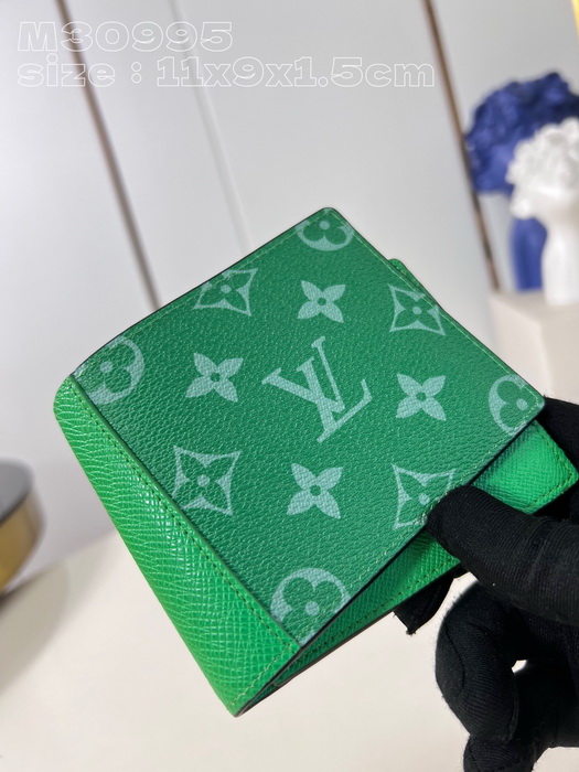 LV Wallets AAA(Men)-044
