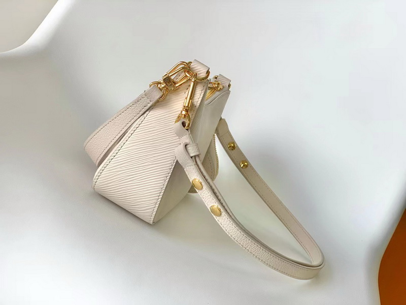 LV Handbags AAA(Women)-228