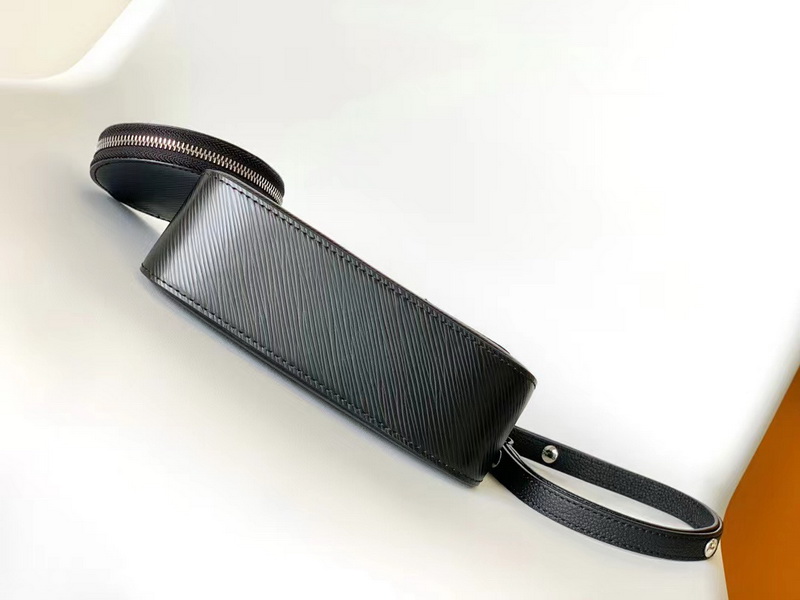 LV Handbags AAA(Women)-226