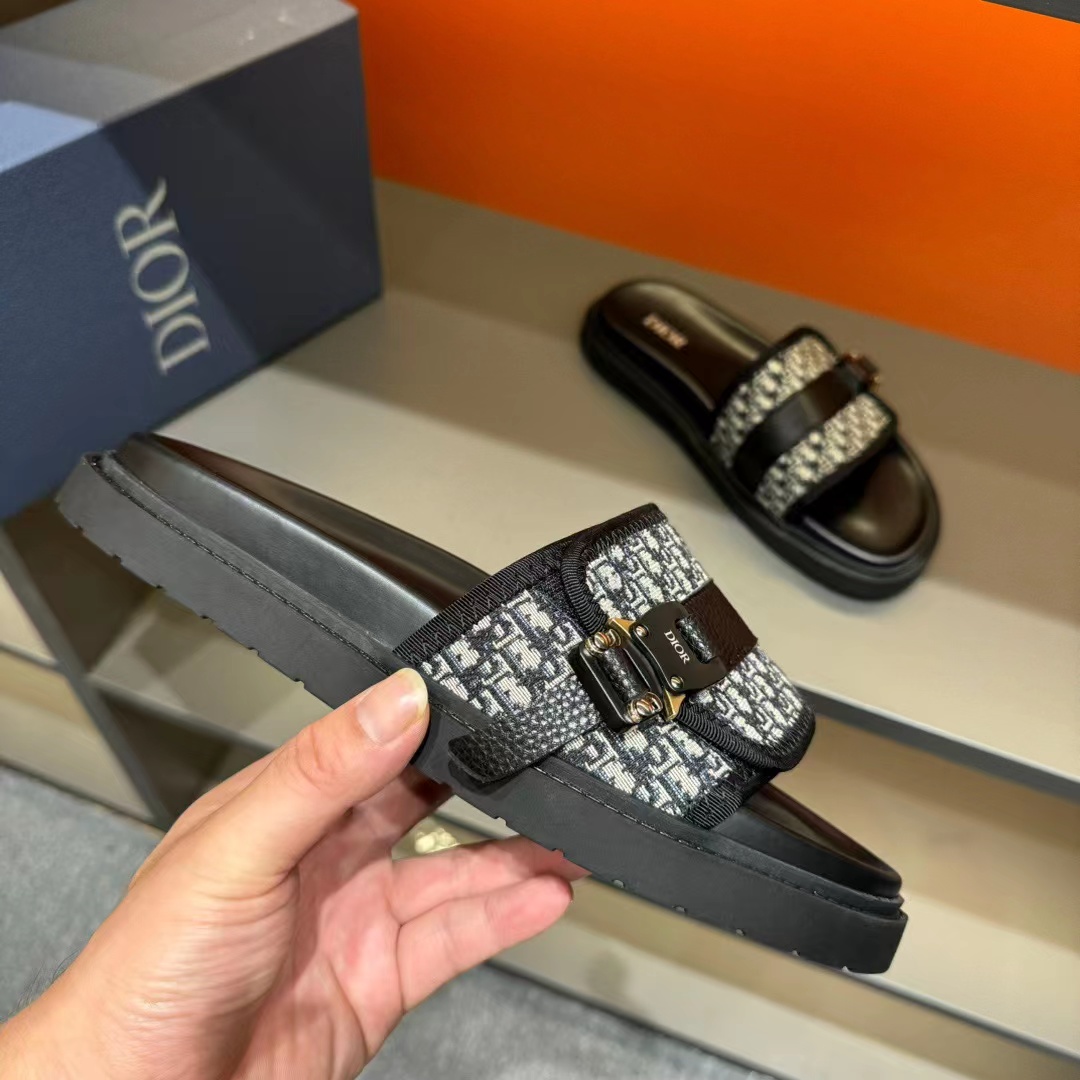 D*or slippers(aaa)-026