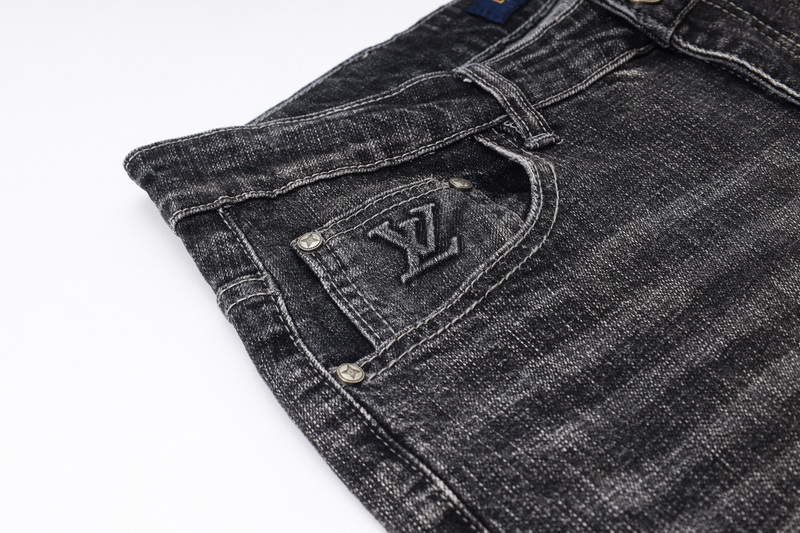 LV Jeans-005