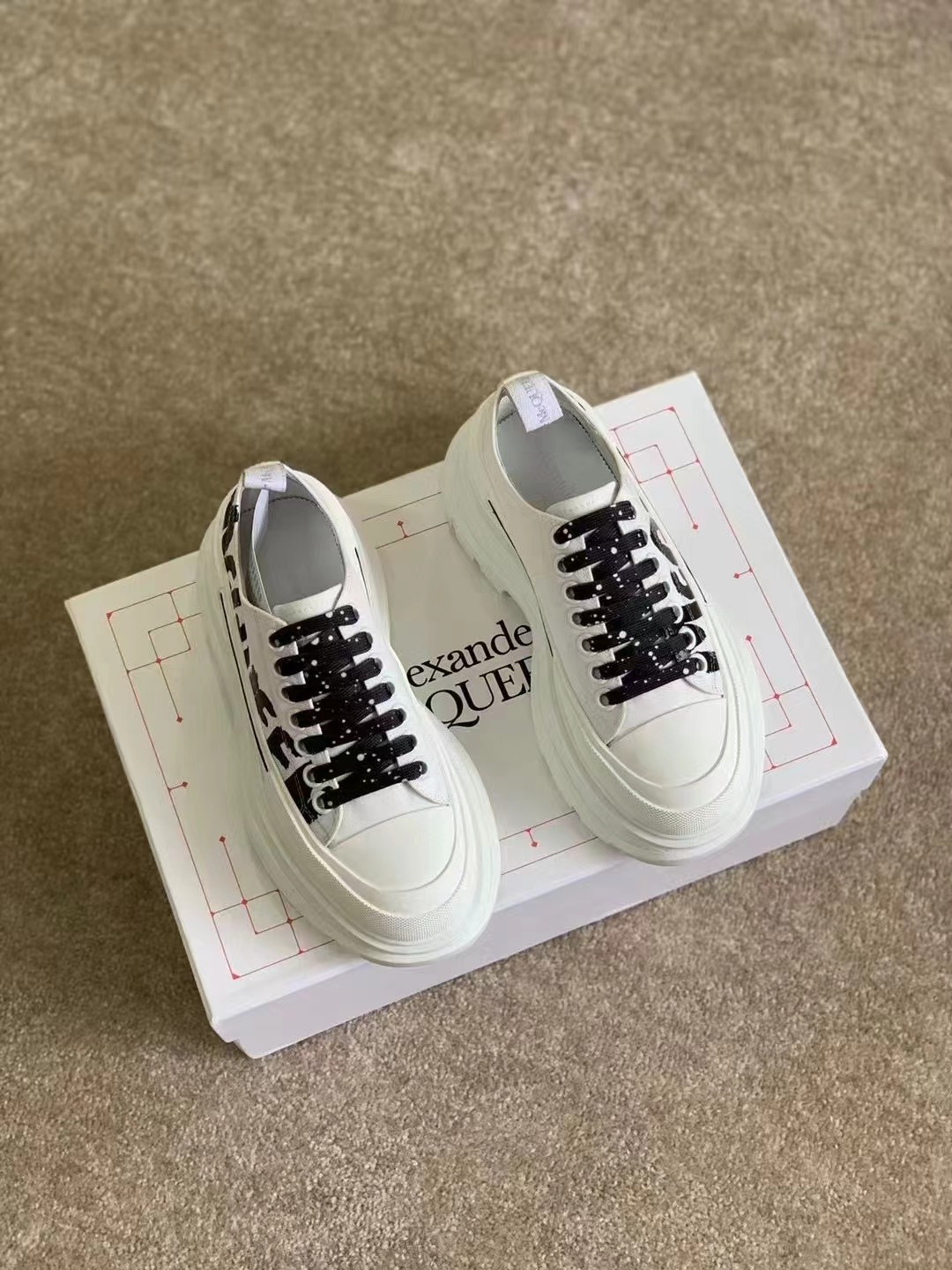 ale*d*r M*Q*en shoes(aaa)-164