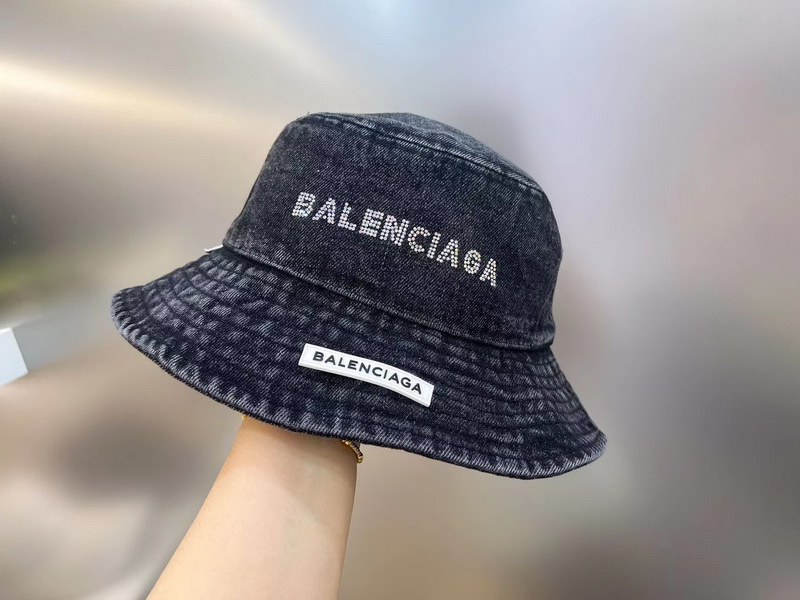 Ba*len*cia*ga cap-031