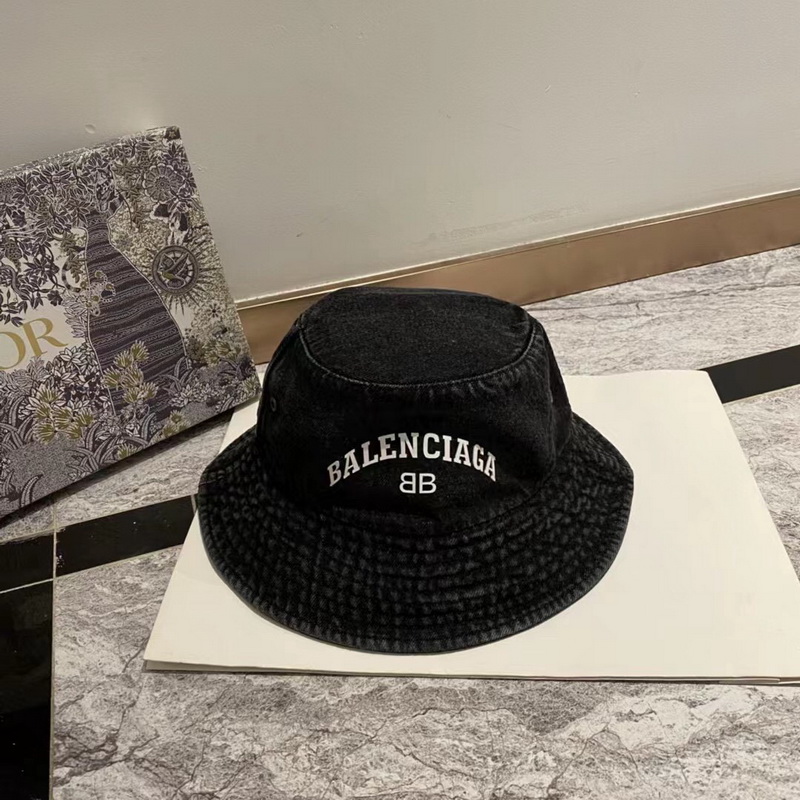 Ba*len*cia*ga cap-153