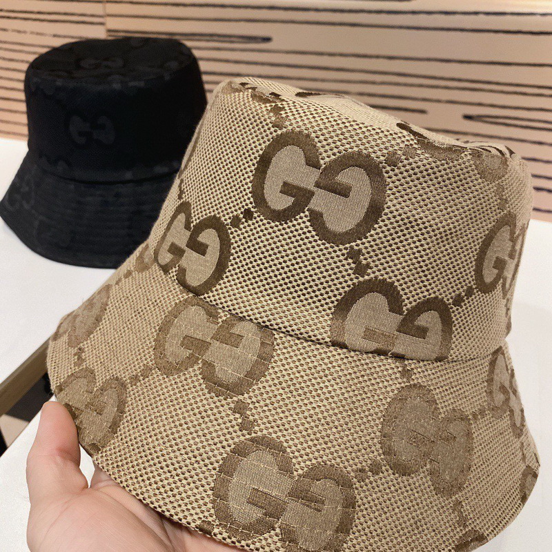 G*u*i cap-308
