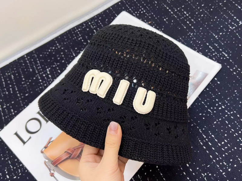 M*um*u beanies-009