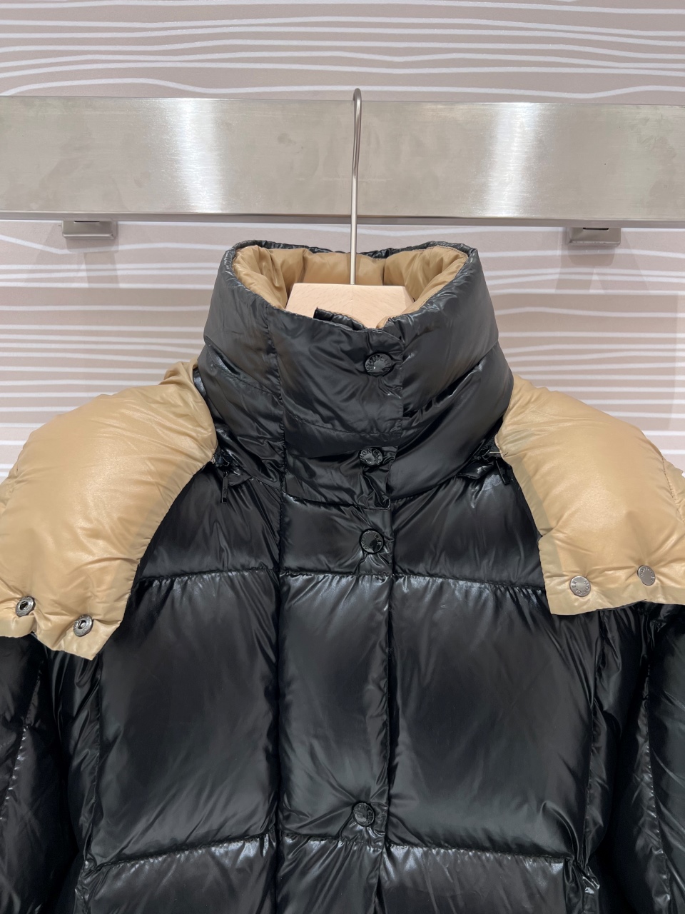 Moncler Coat(Women)-030