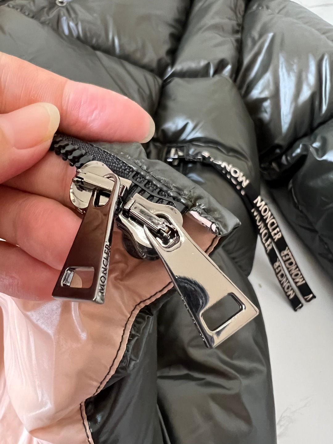 Moncler Coat(Women)-054