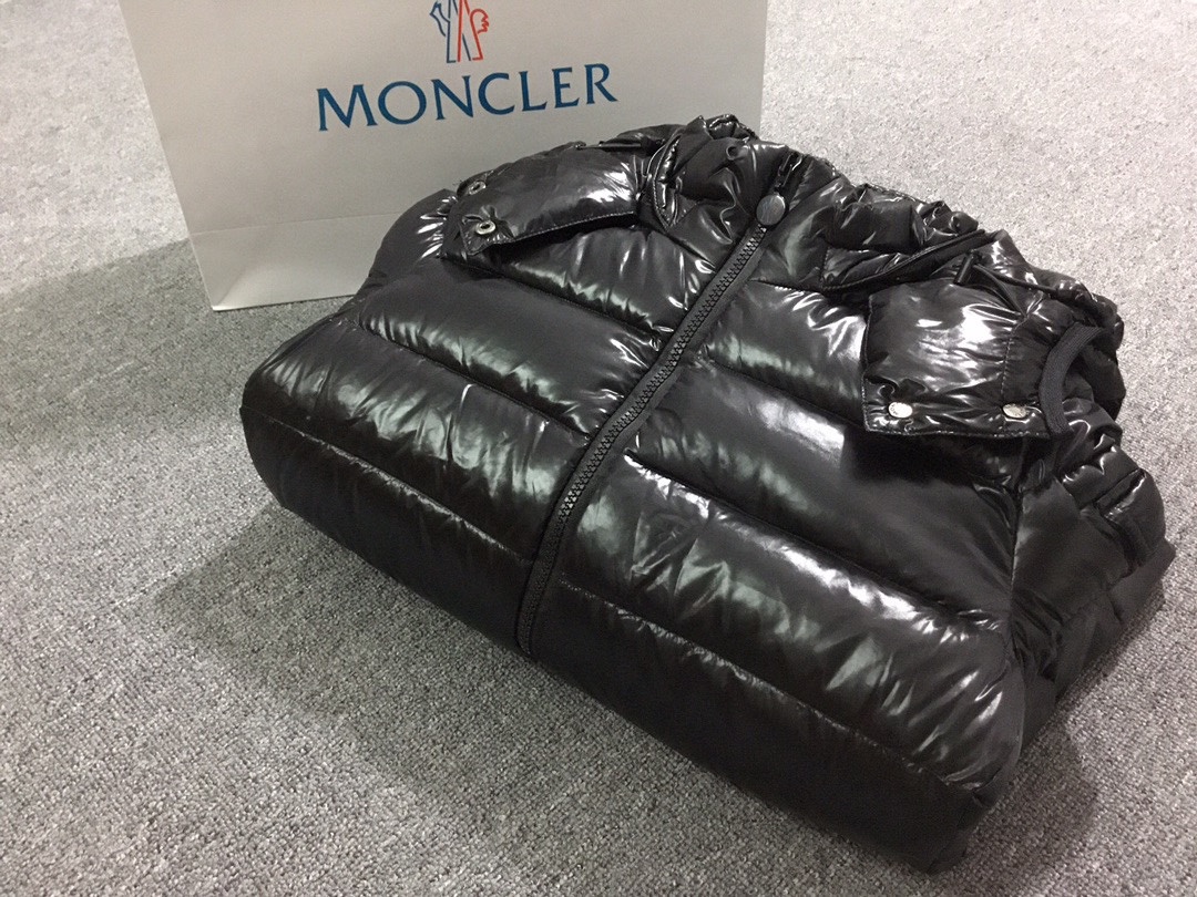 Moncler Coat(Women)-062